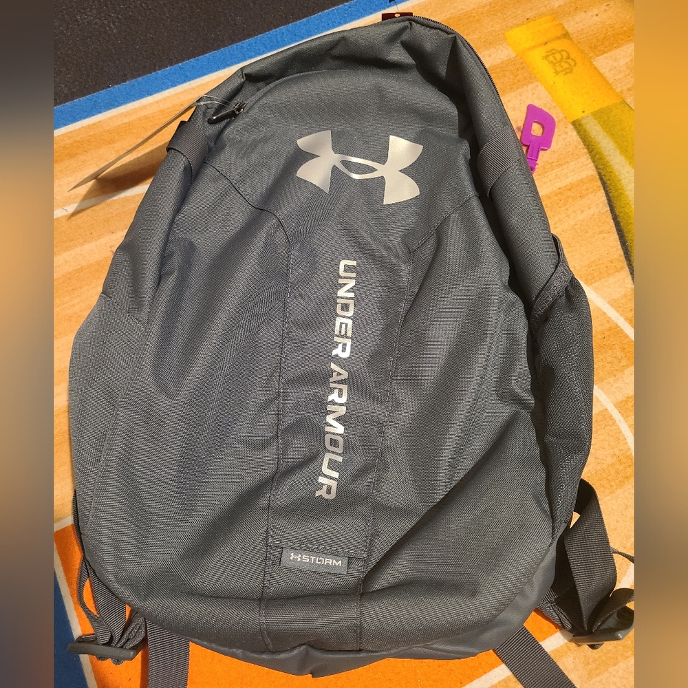 ✨️ Under Armour Backpack